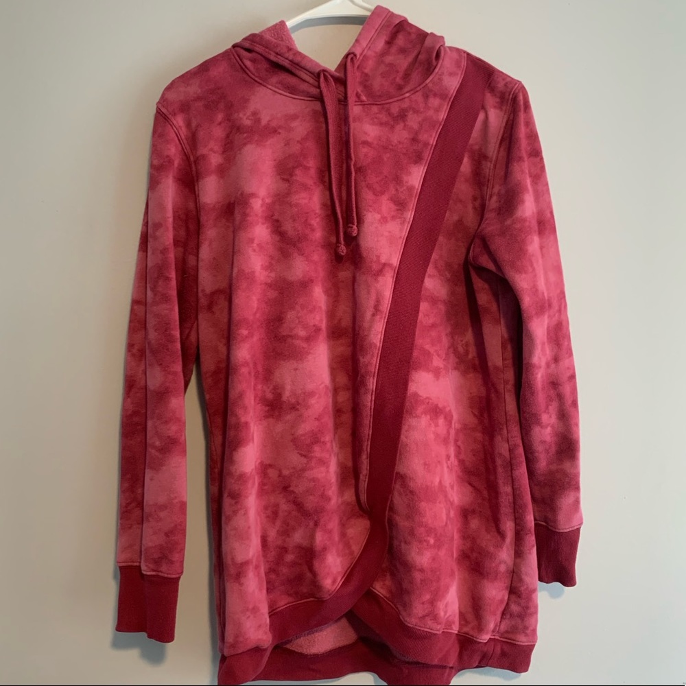 Old Navy red Tie-Dye Hoodie Breastfeeding Nursing Maternity